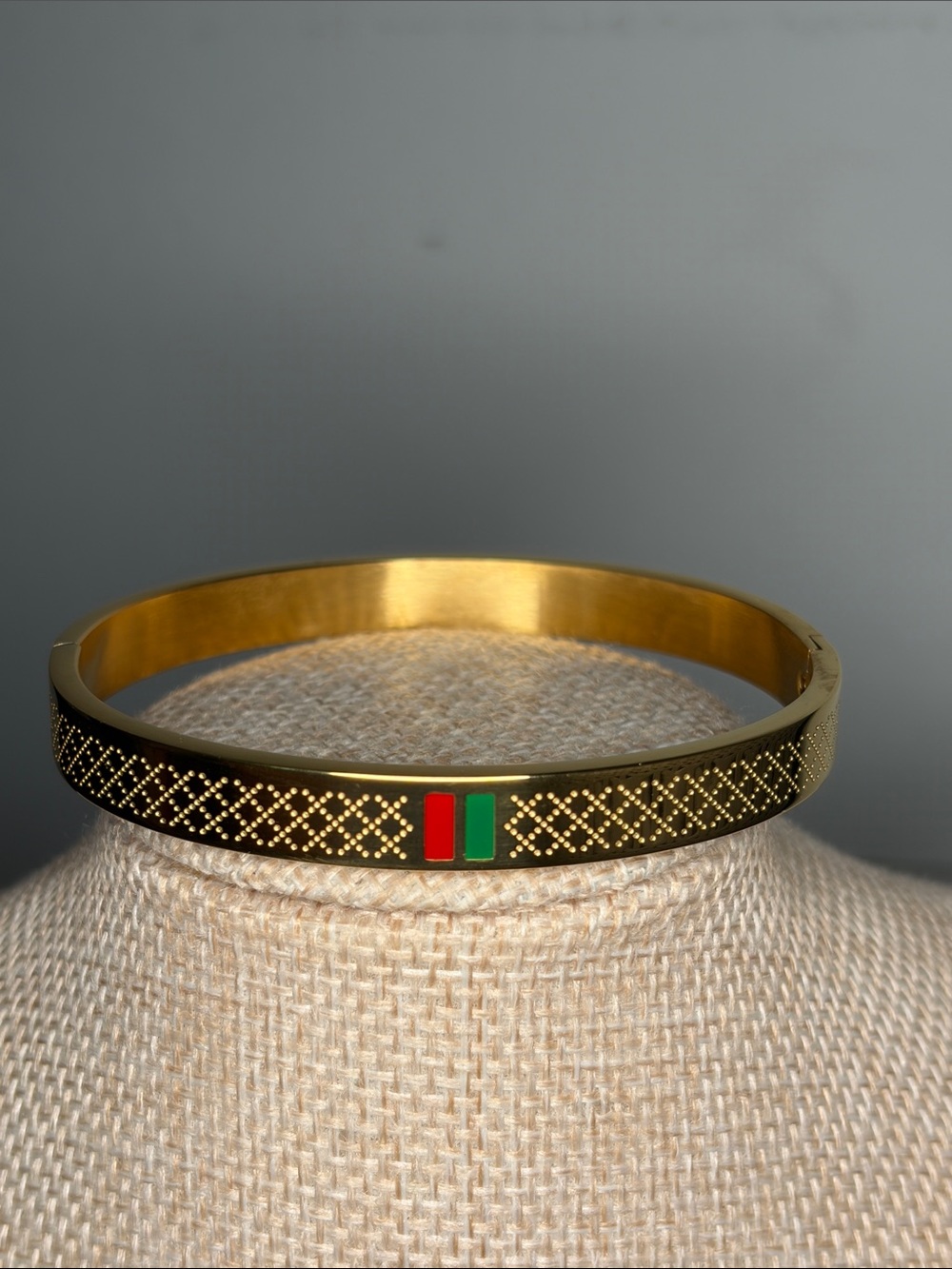 Gold-Tone Patterned Bangle Bracelet with Red & Green Inlay